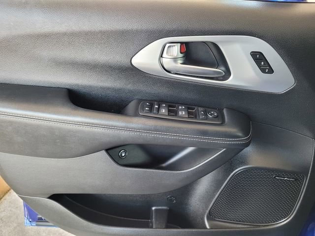 2019 Chrysler Pacifica Hybrid Limited