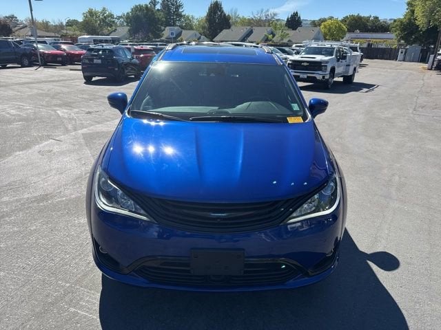 2019 Chrysler Pacifica Hybrid Limited