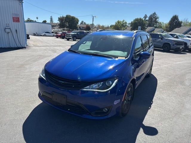 2019 Chrysler Pacifica Hybrid Limited