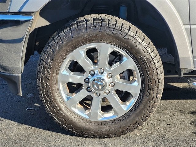 2019 RAM 2500 Laramie Crew Cab 4x4 6'4" Box