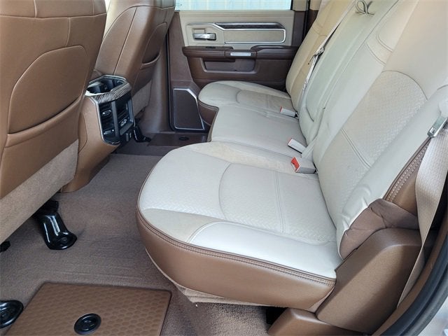 2019 RAM 2500 Laramie Crew Cab 4x4 6'4" Box