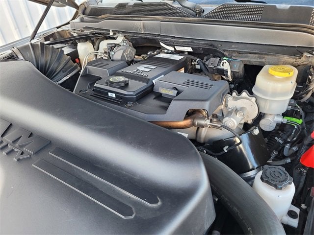 2019 RAM 2500 Laramie Crew Cab 4x4 6'4" Box