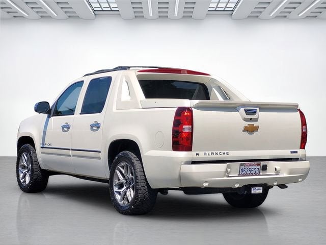 2012 Chevrolet Avalanche LTZ