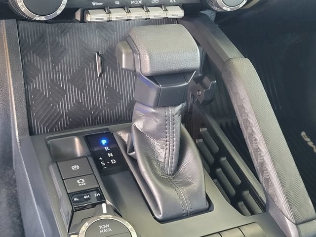 2024 Toyota Tacoma 4WD SR5