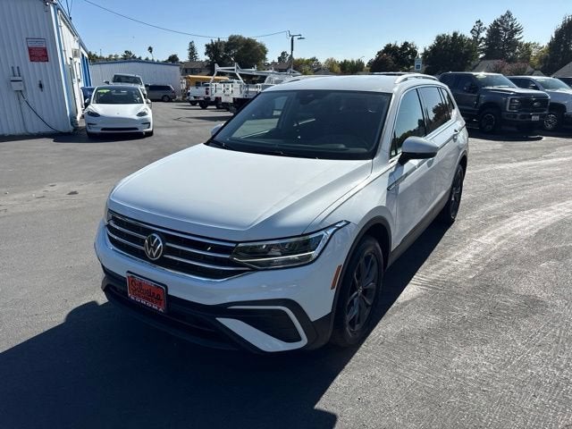 2024 Volkswagen Tiguan SE