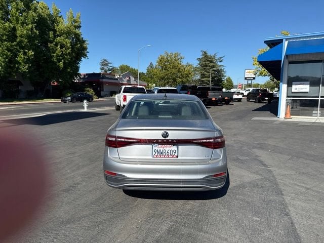 2025 Volkswagen Jetta SE