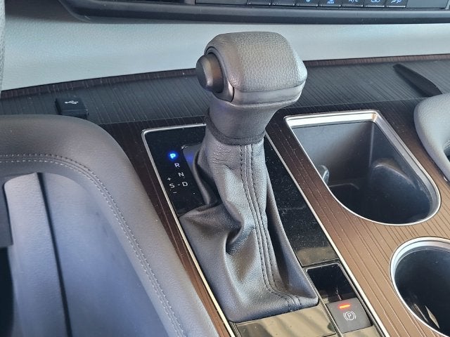 2024 Toyota Sienna LE