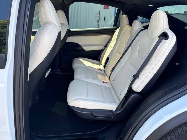 2022 Tesla Model X Plaid Tri Motor All-Wheel Drive