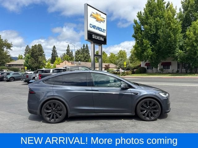 2022 Tesla Model X Base