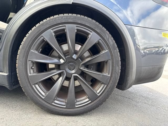 2022 Tesla Model X Base