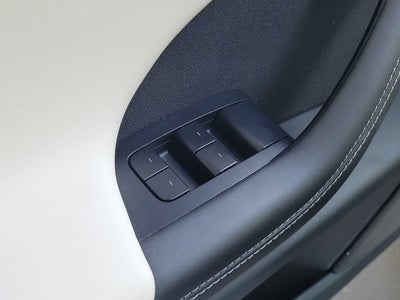 2022 Tesla Model X Dual Motor All-Wheel Drive