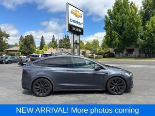 2022 Tesla Model X Base