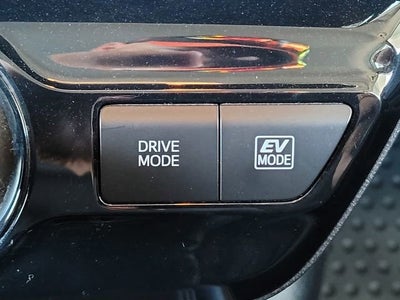 2022 Toyota Prius L Eco