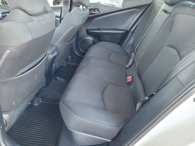 2022 Toyota Prius L Eco