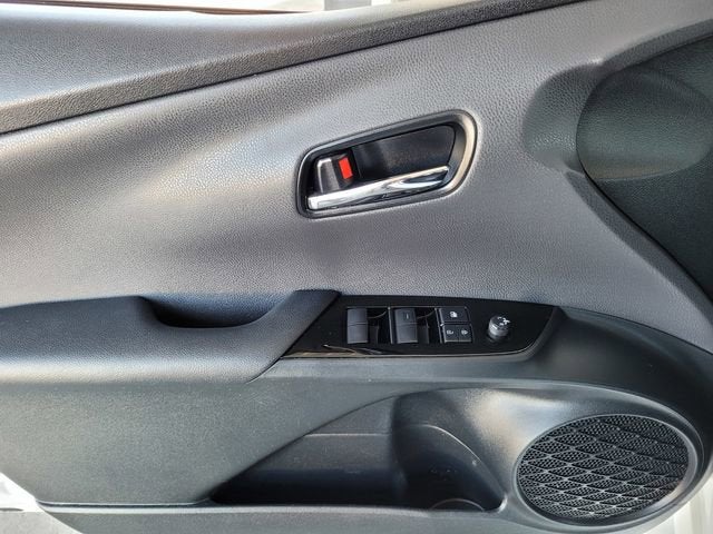 2022 Toyota Prius L Eco