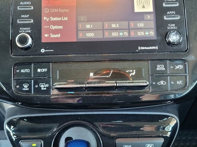 2022 Toyota Prius L Eco