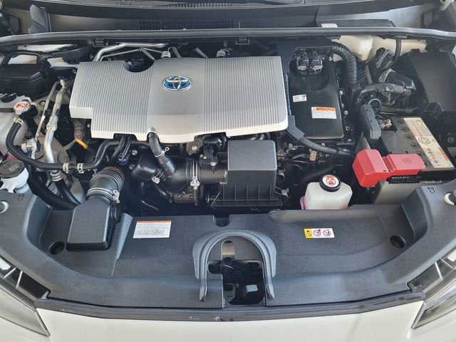 2022 Toyota Prius L Eco