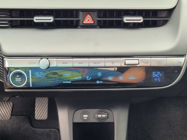 2024 Hyundai IONIQ 5 SE