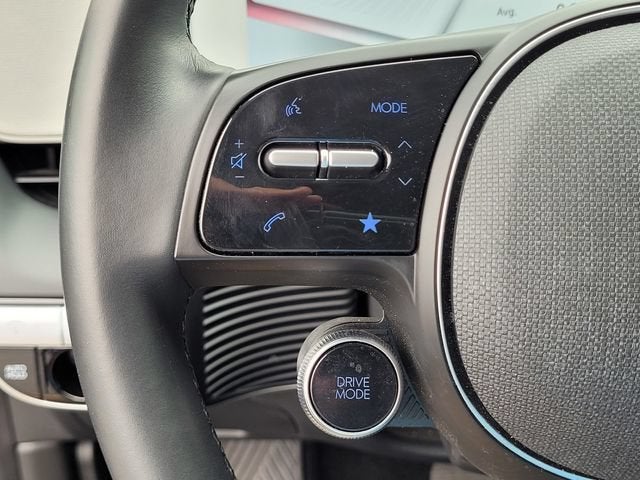 2024 Hyundai IONIQ 5 SE