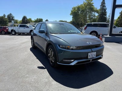 2024 Hyundai IONIQ 5 SE