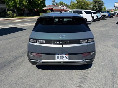 2024 Hyundai IONIQ 5 SE