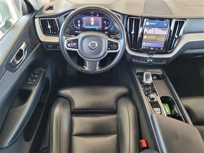 2022 Volvo XC60 B6 Inscription