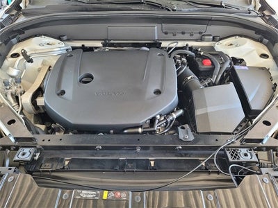 2022 Volvo XC60 B6 Inscription