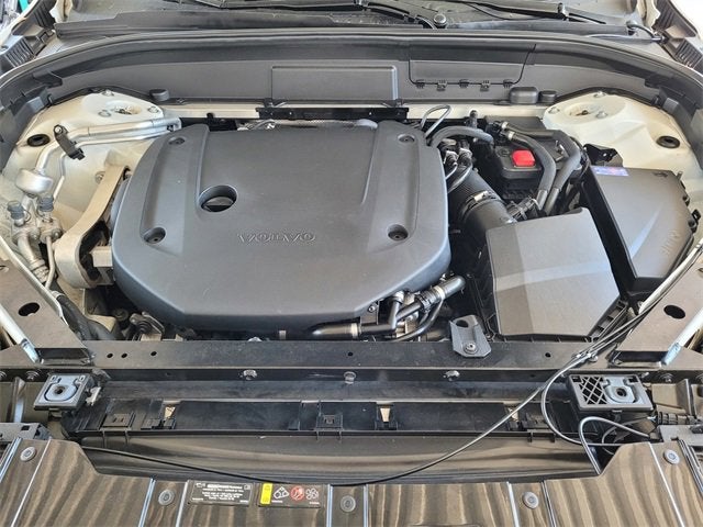 2022 Volvo XC60 B6 Inscription