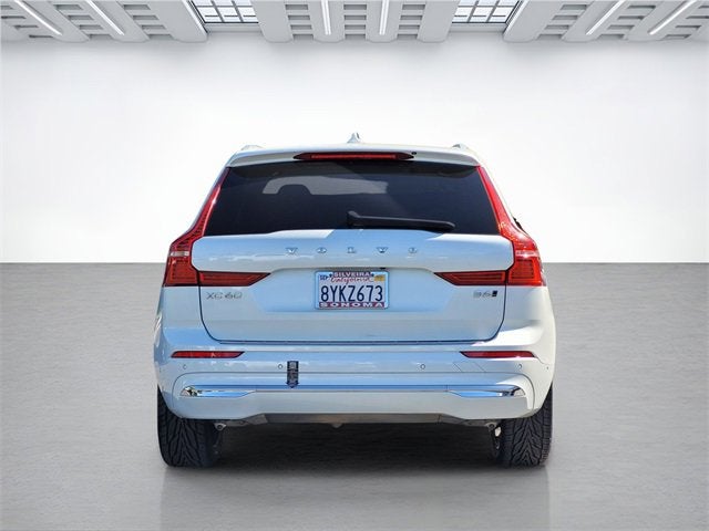 2022 Volvo XC60 B6 Inscription
